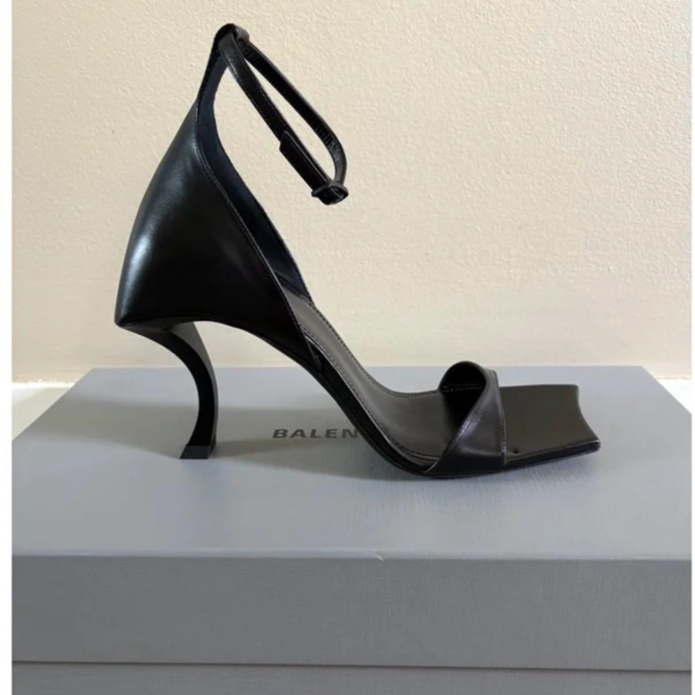 Balenciaga Hourglass 100mm Sandals - Black Soft Leather - NIB - 38 - Picture 3 of 13